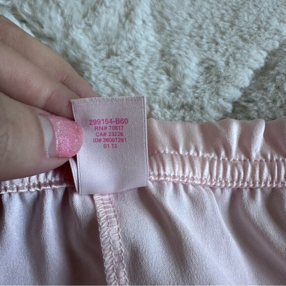 Victoria's Secret | Blush Pink Silky Lace Trim Sleep Shorts | Size Small - Picture 10 of 14